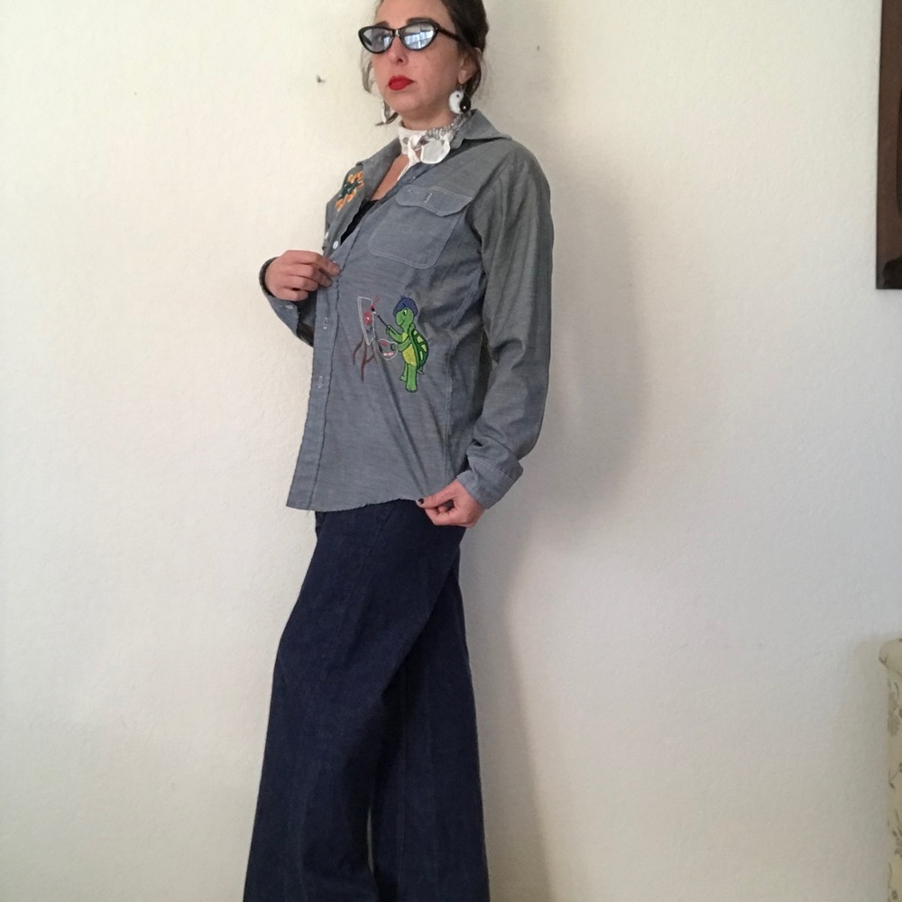 60s vintage hand embroidered denim shirt - Picture 8 of 8
